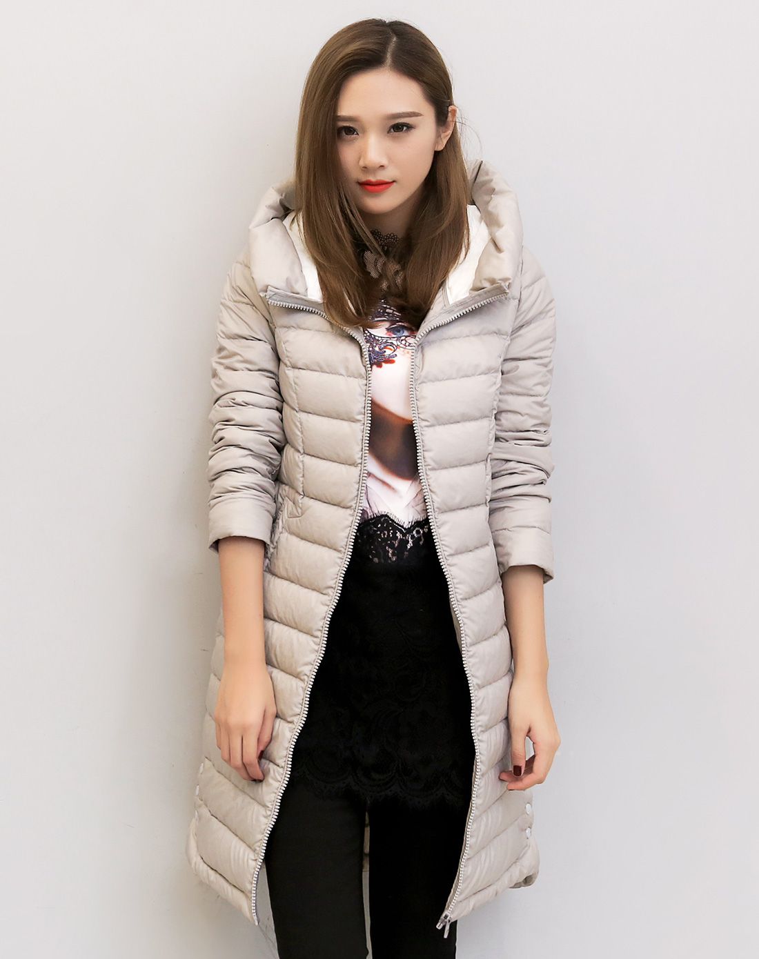 郁香菲女装专场 时尚中长款连衣帽羽绒服
