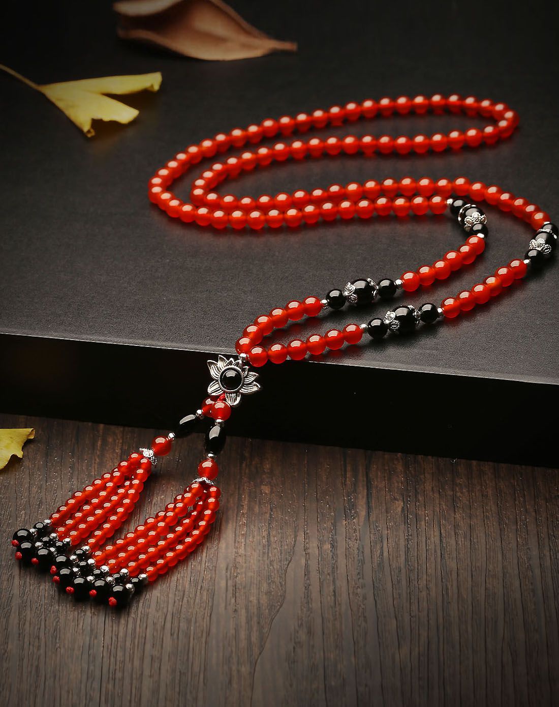 王廷珠宝 天然3a红玛瑙配黑玛瑙四季如花毛衣链附证书