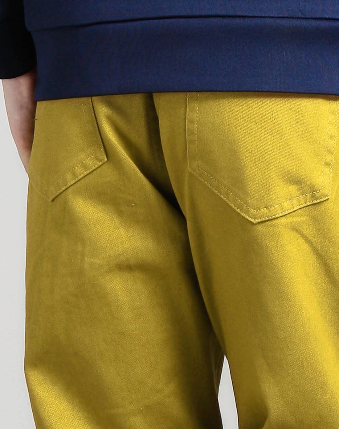 男童芥末色休闲裤