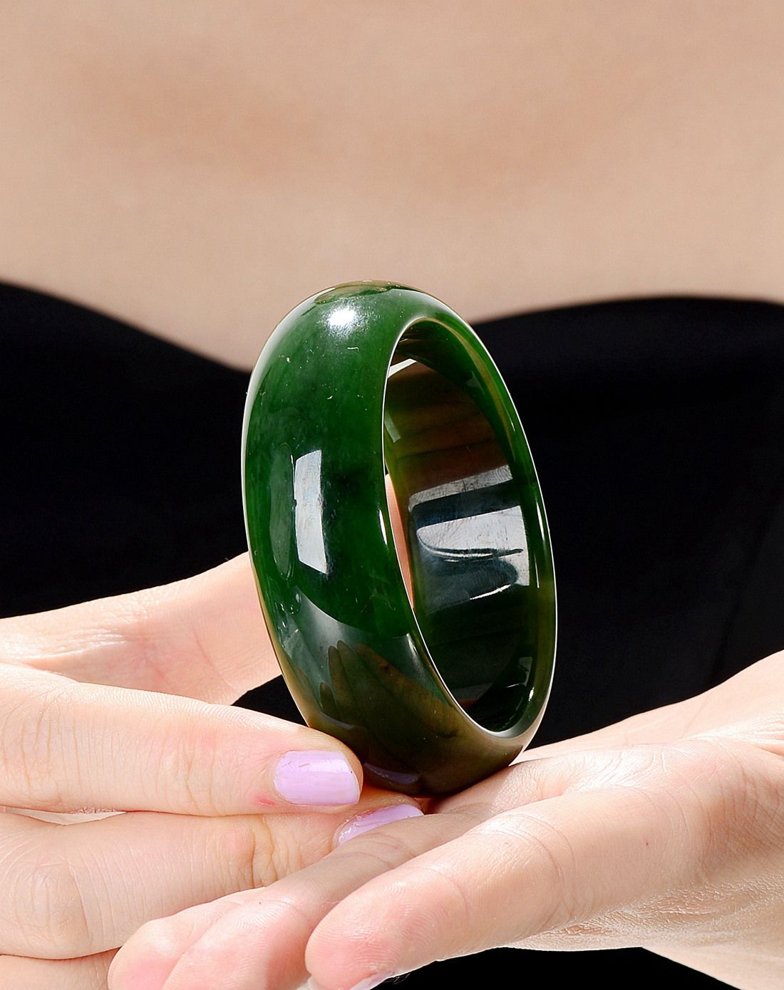 57mm七号矿老料菠菜绿和田碧玉手镯