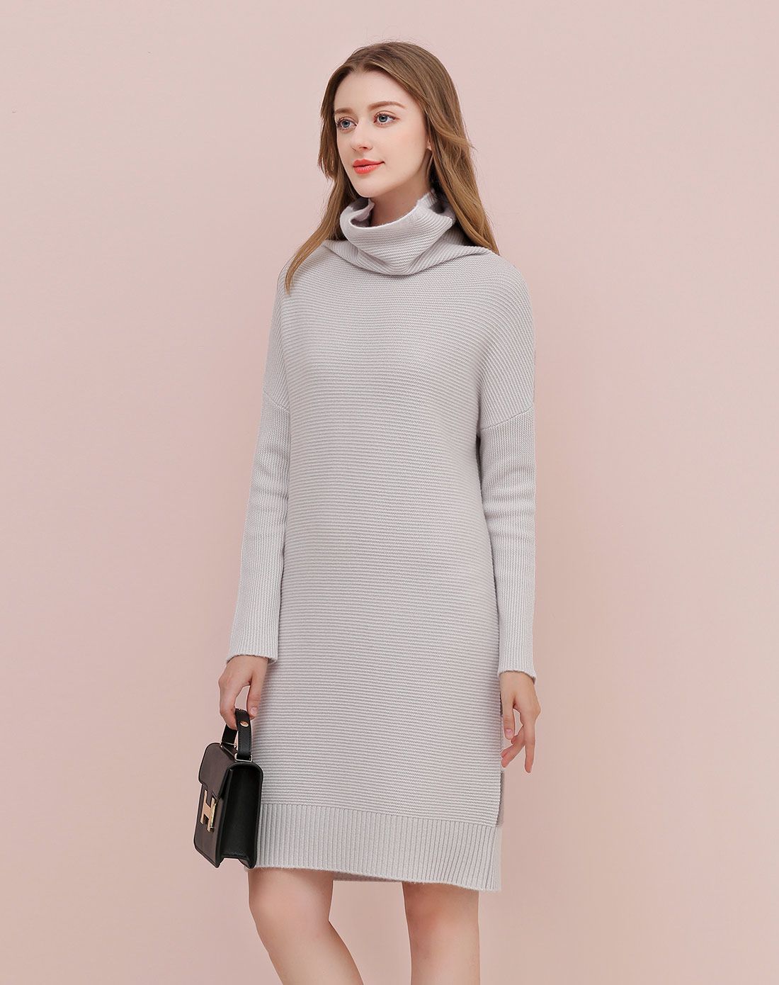 拼色小堆领简约长袖羊绒连衣裙