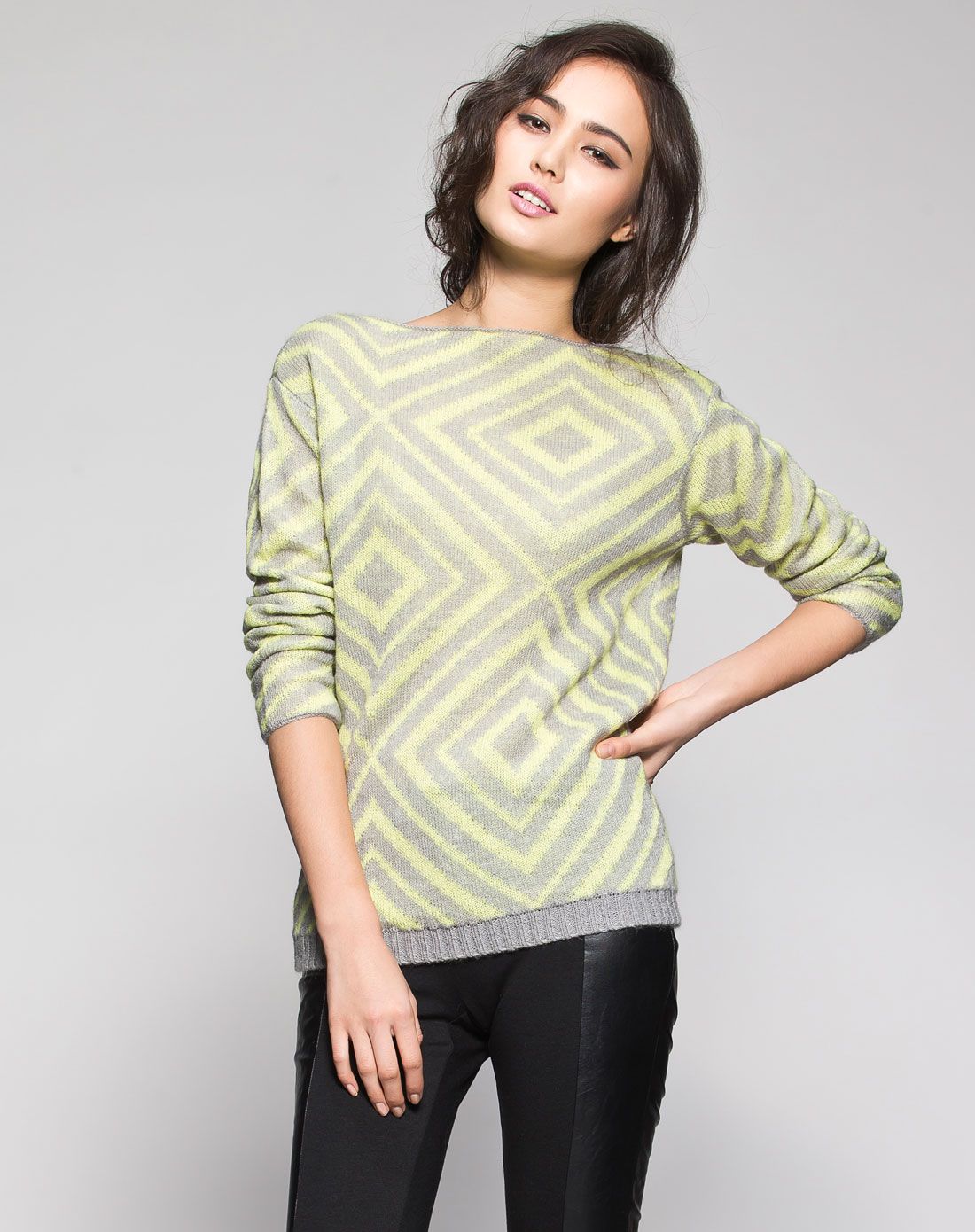 灰/黄绿色时尚套头长袖针织衫