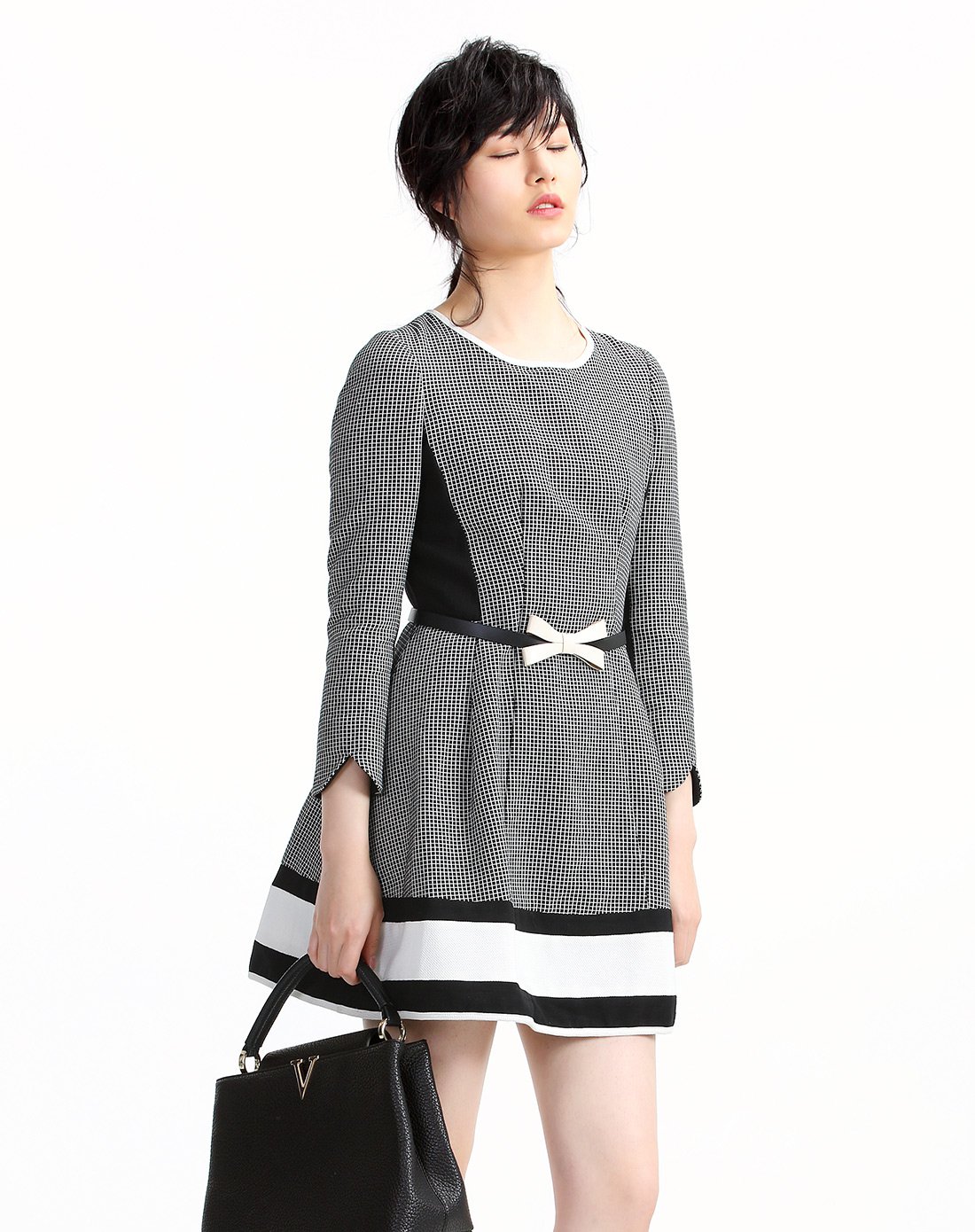 3:00pm espresso女装专场 圆领细格收腰长袖连衣裙(配腰带)