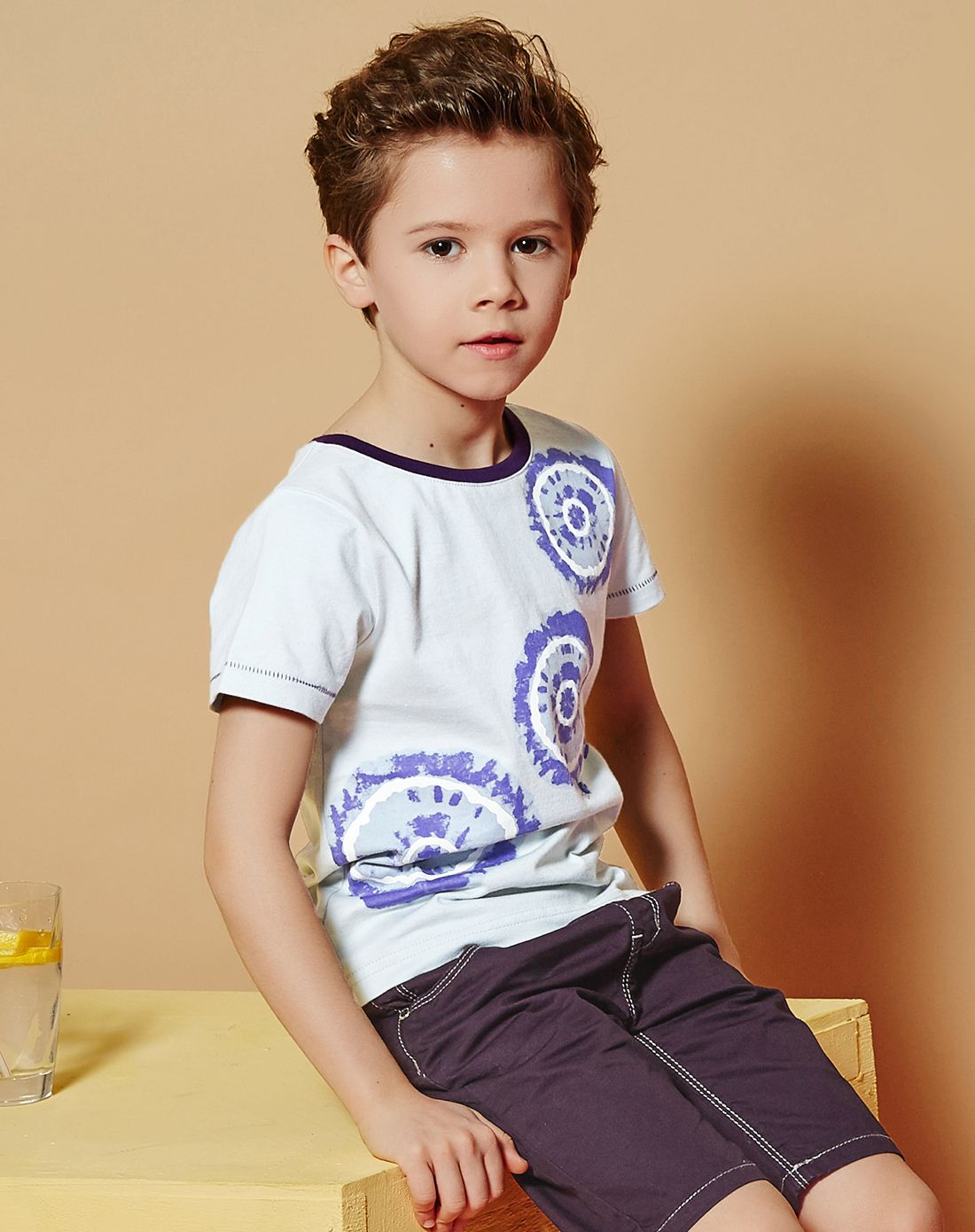 男童烟灰蓝短袖t恤