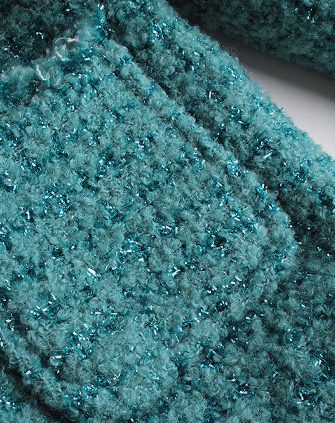 女童松蓝亮丝小外套