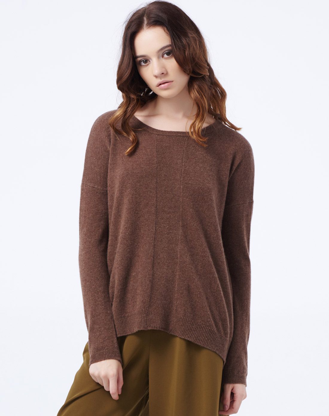 女式黄咖色羊绒圆领箱型套衫