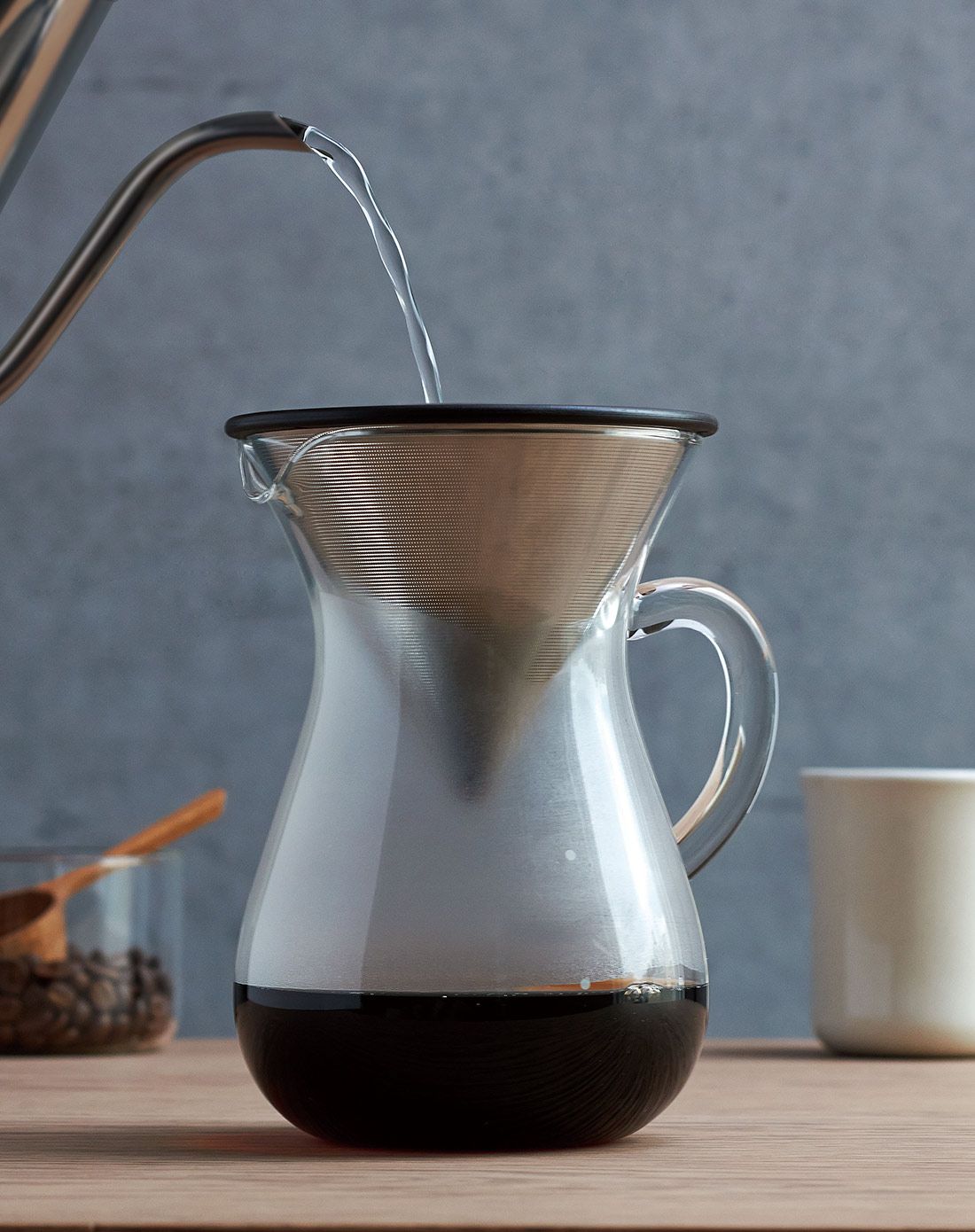 日本进口咖啡滴滤壶 300ml 简洁美观 易于清洗