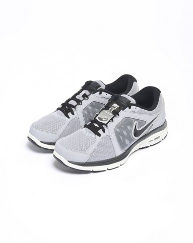 adidas&nike跑步装备专场耐克 男款灰色跑步鞋 跑步系列525761-014