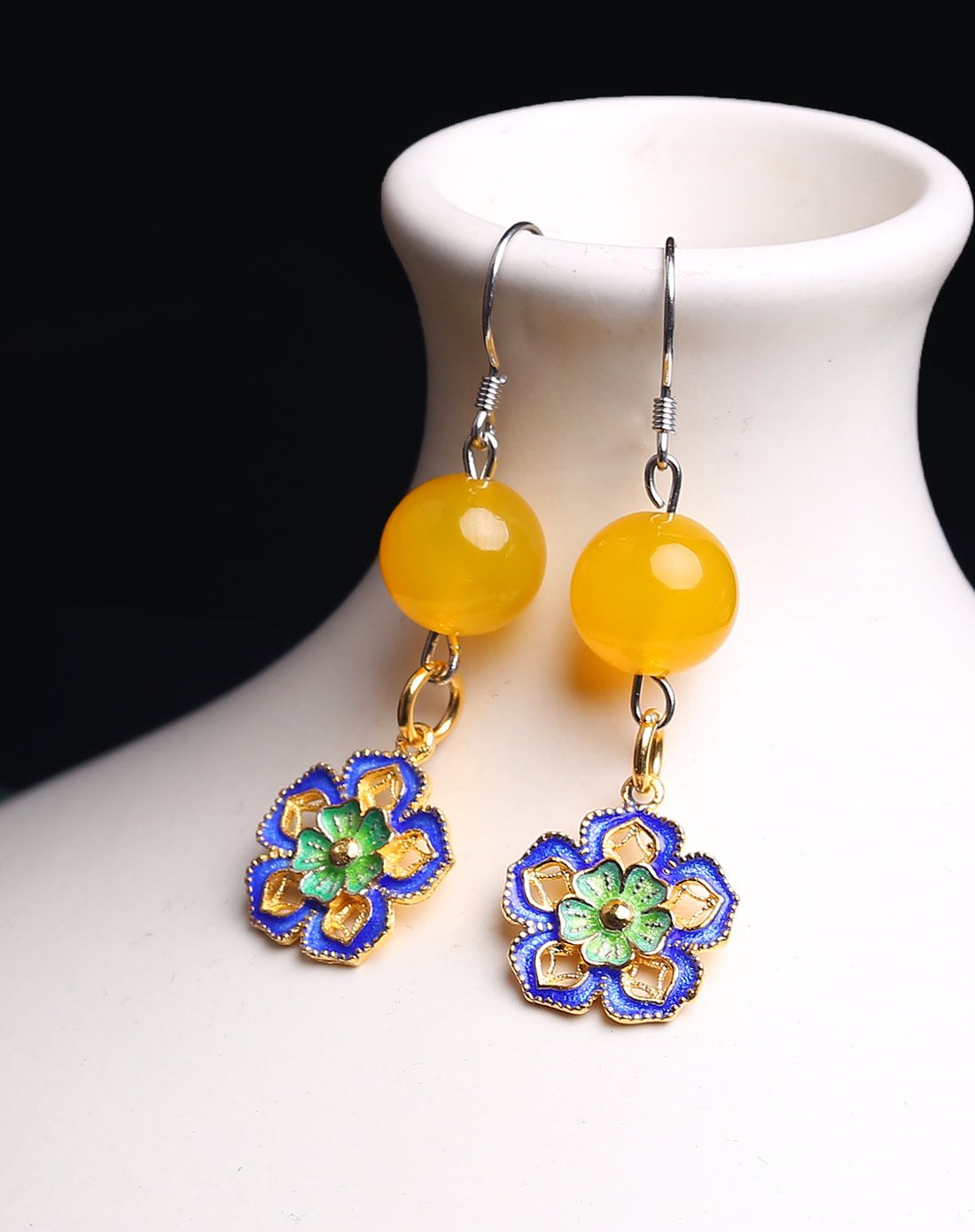 925银钩配黄玉髓景泰蓝耳环-心花怒放