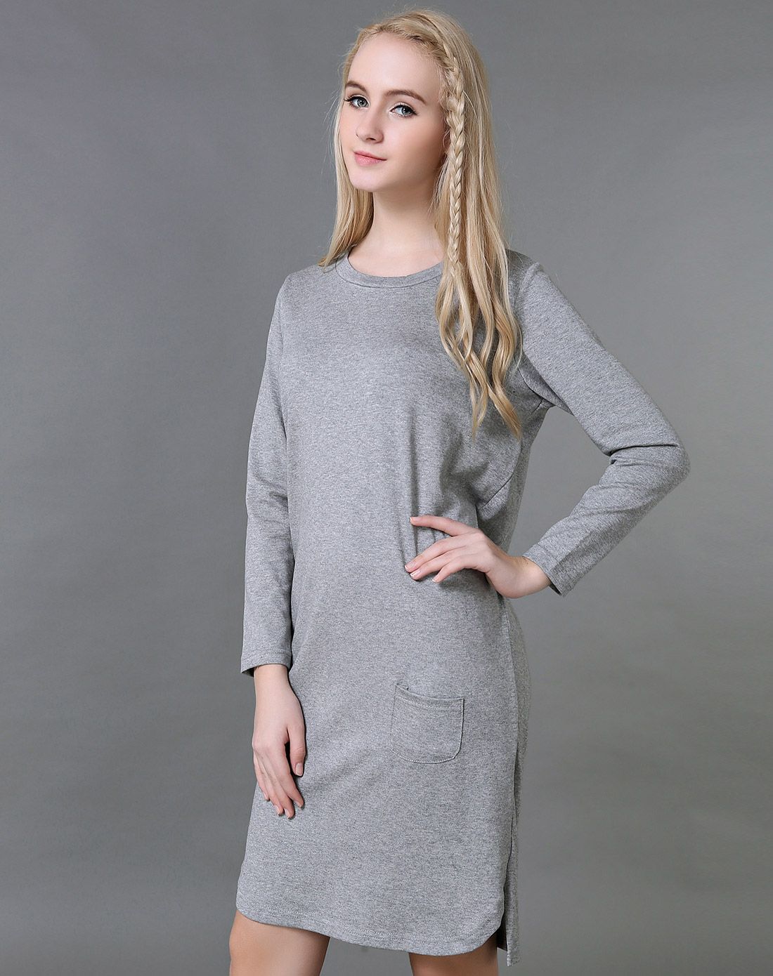 女款灰色连衣裙