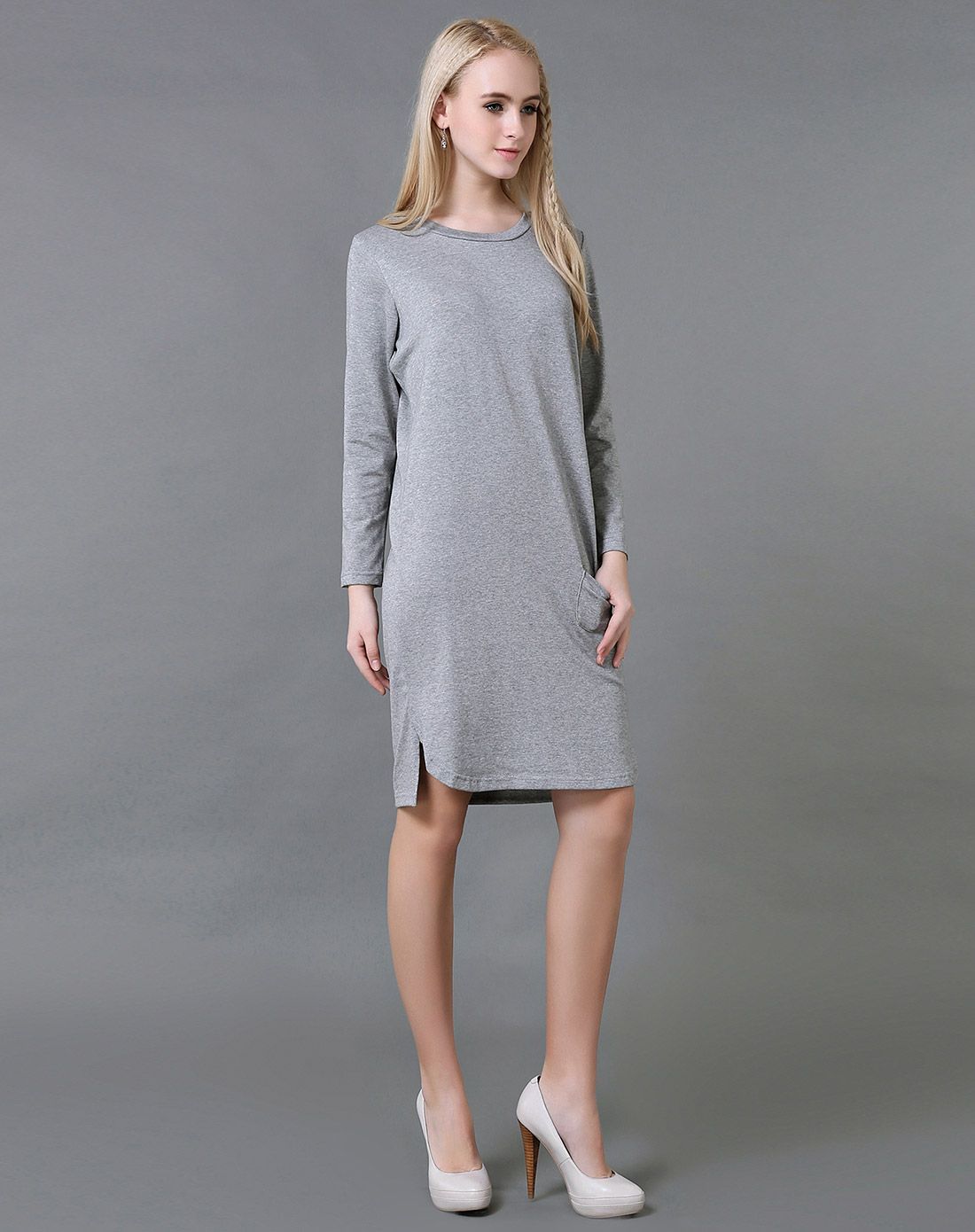 女款灰色连衣裙