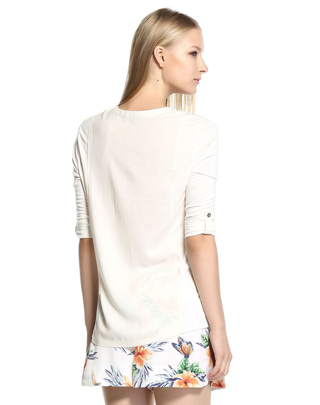 象牙白净色简约百搭休闲舒适长袖衬衫