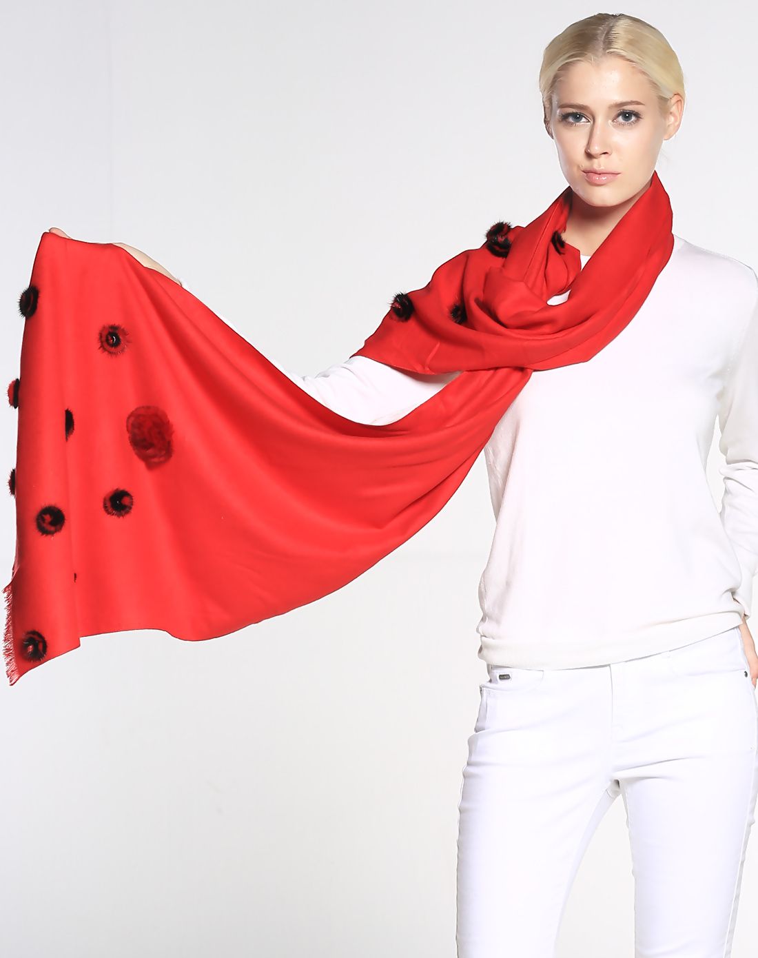 丝绒素色烫钻两用披巾-獭兔毛裘