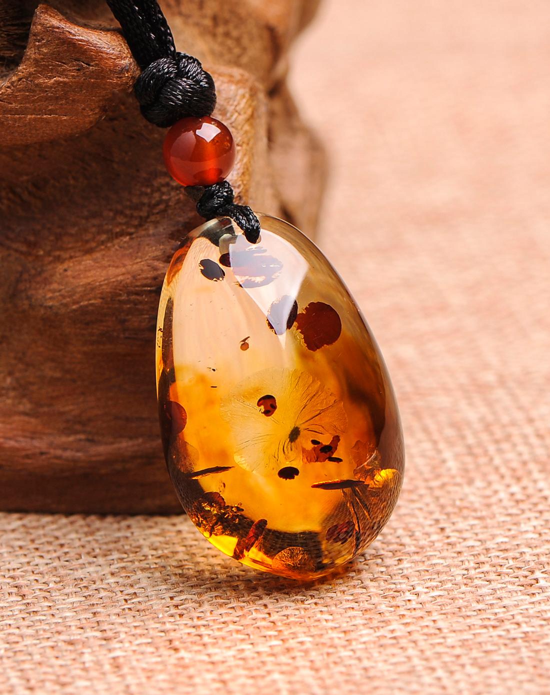 天然琥珀花珀 水滴随形吊坠含挂绳附证书