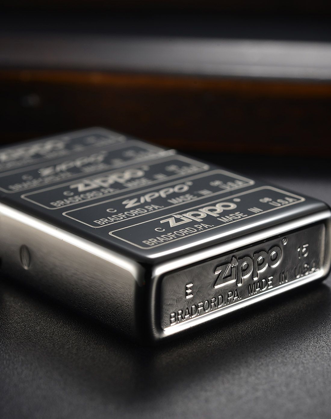 黑冰双刻zippo年份底刻