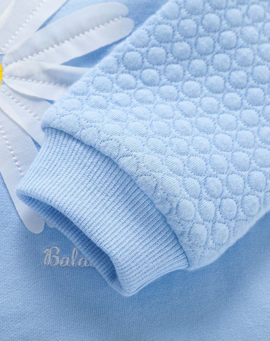 女童冰蓝色贴花长袖t恤