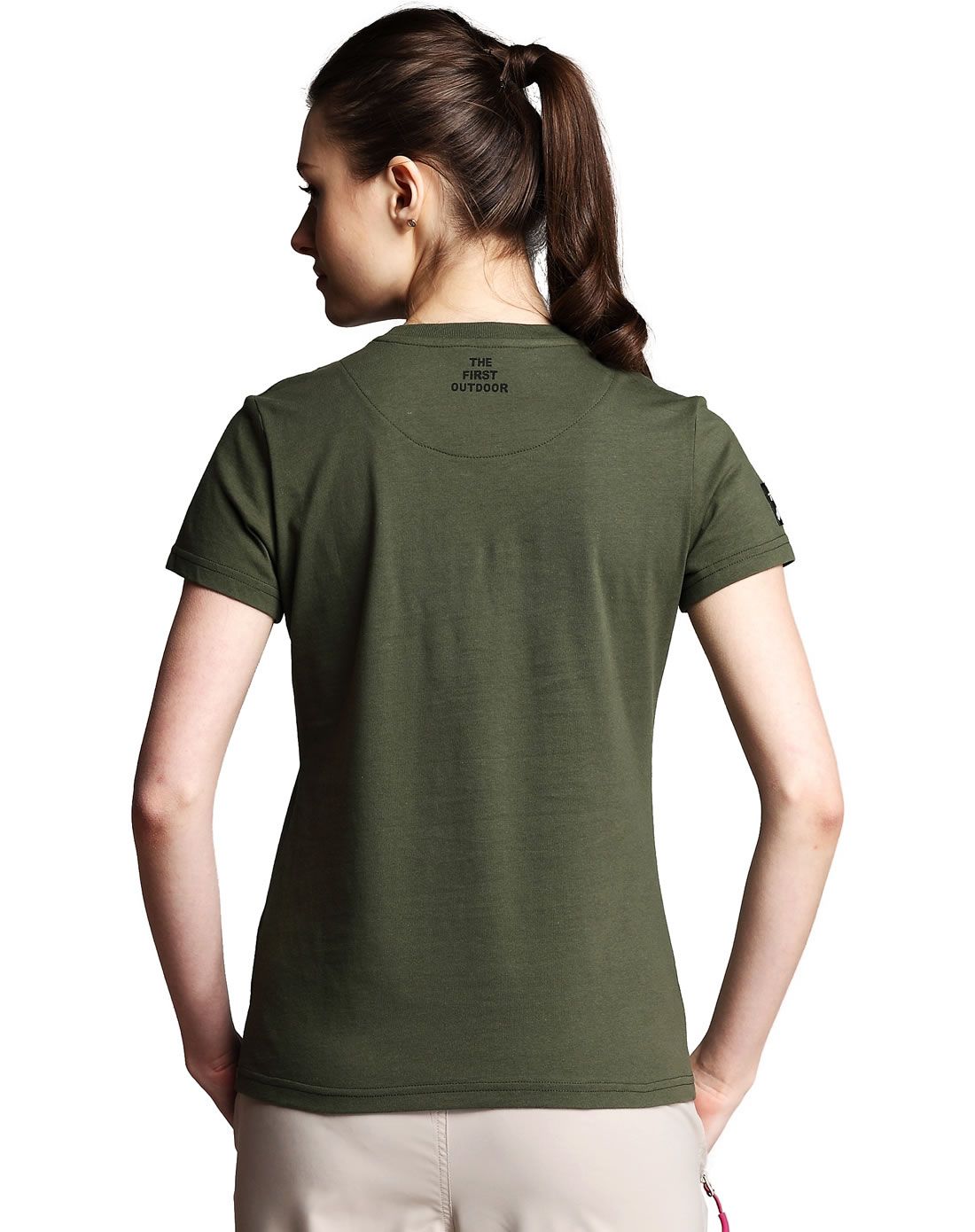 纯棉的舒适 户外防晒功能 女款橄榄绿t恤