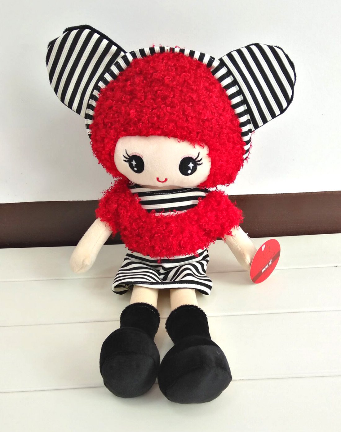 创意布偶可爱女孩布娃娃红色