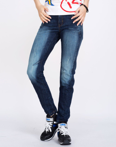 修身显瘦 中性款蓝色牛仔长裤