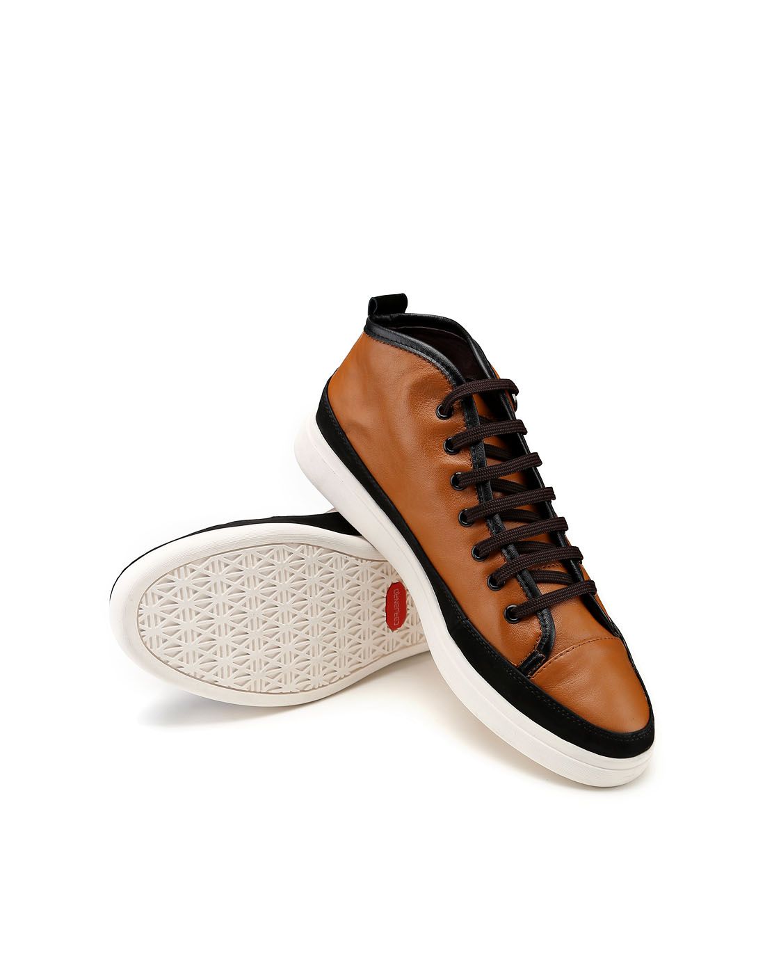 卡丹路cardanro 土黄色牛皮革运动休闲波仔鞋