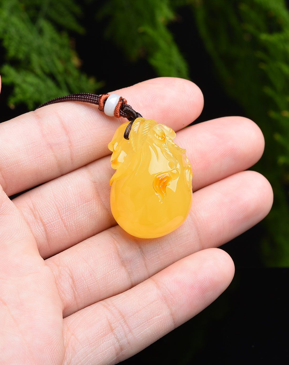 亿珍阁 天然饱满俏色柠檬黄福袋蜜蜡吊坠8.94g含绳(附证书)