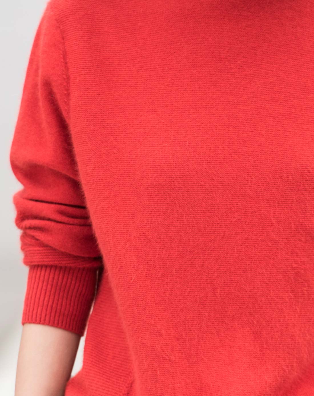 女橘红色气质纯色立领套头貂绒衫