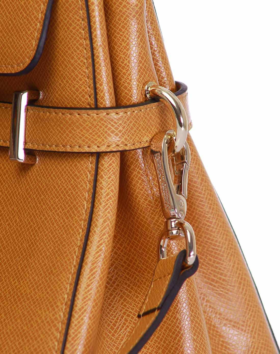 女款驼色牛皮埃菲尔系列单肩手提包