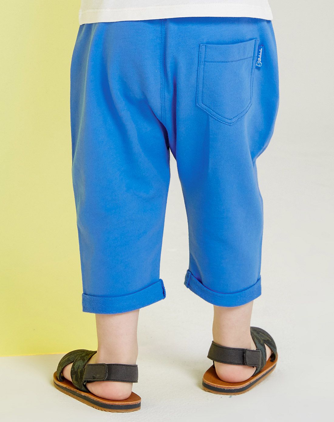 男童紫蓝色宽裆七分裤