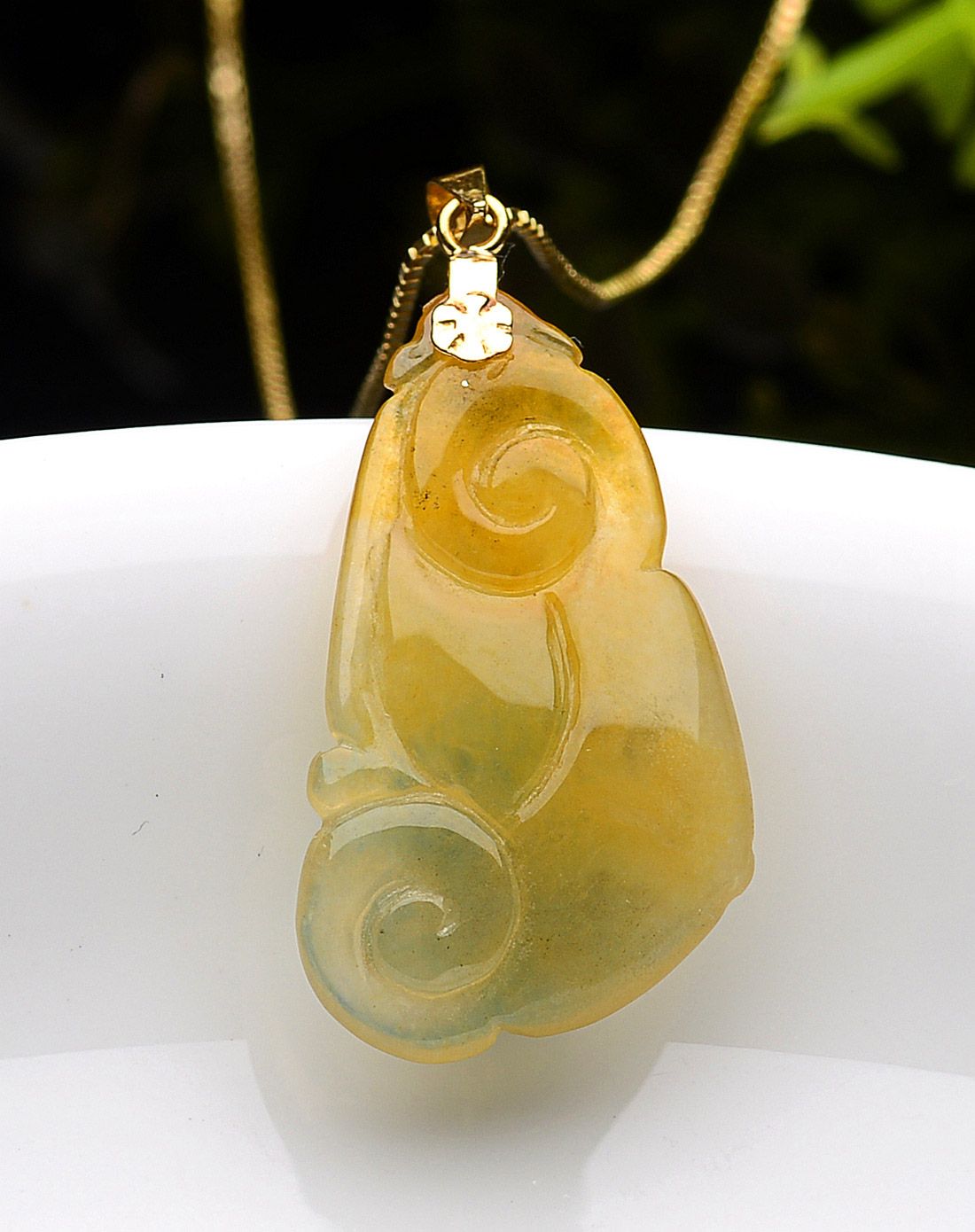 18k金镶冰种冰糯水润黄翡吉祥如意天然a货翡翠吊坠