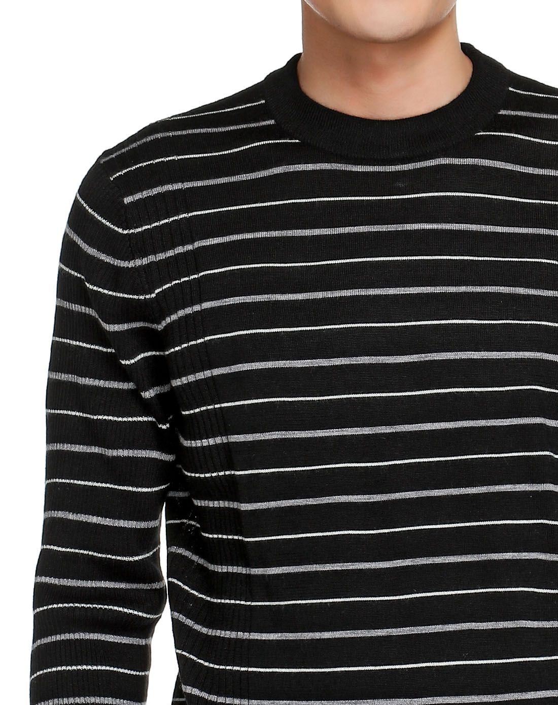 黑色横条休闲长袖毛衣