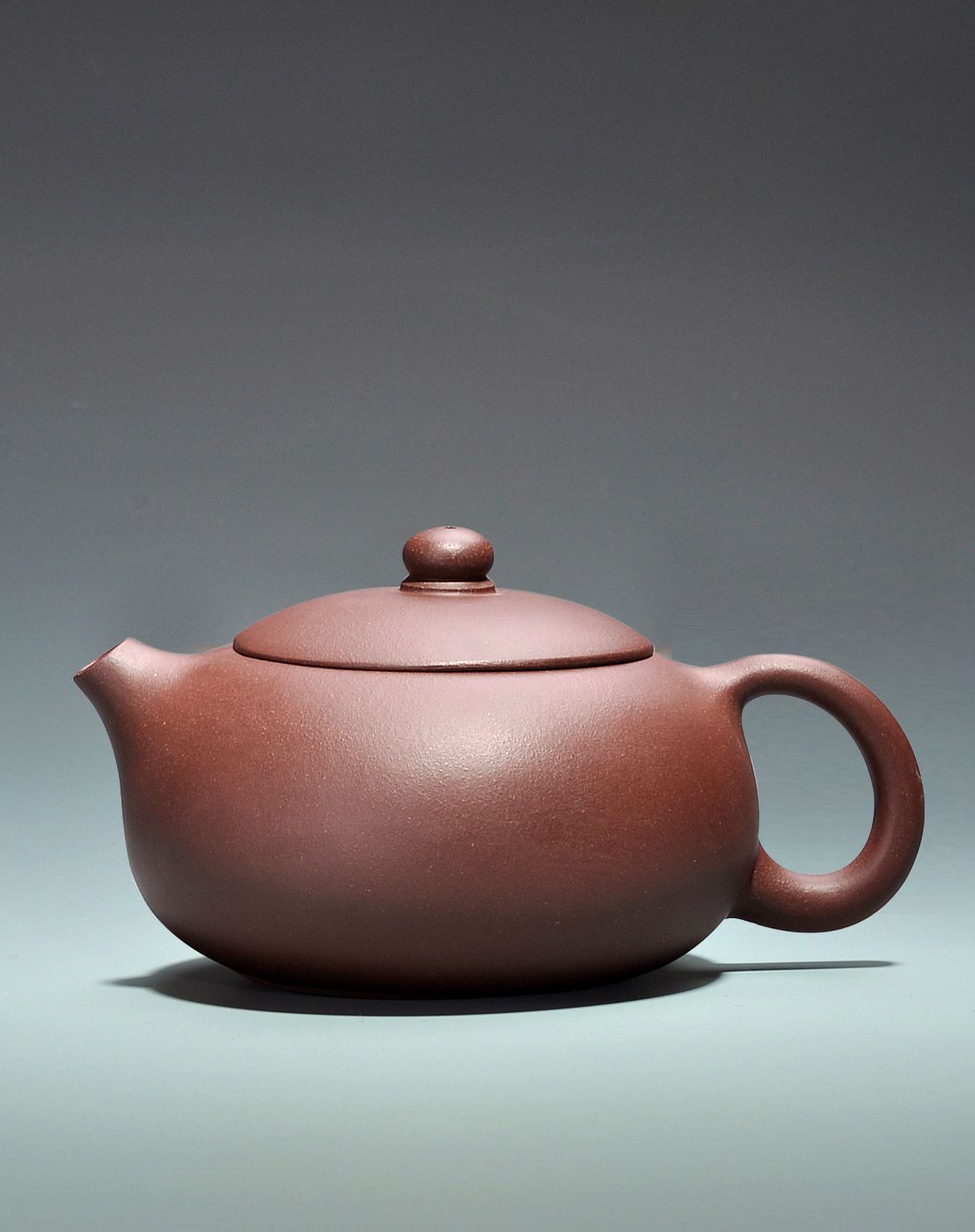 邵军亚-扁西施壶 工艺美术师