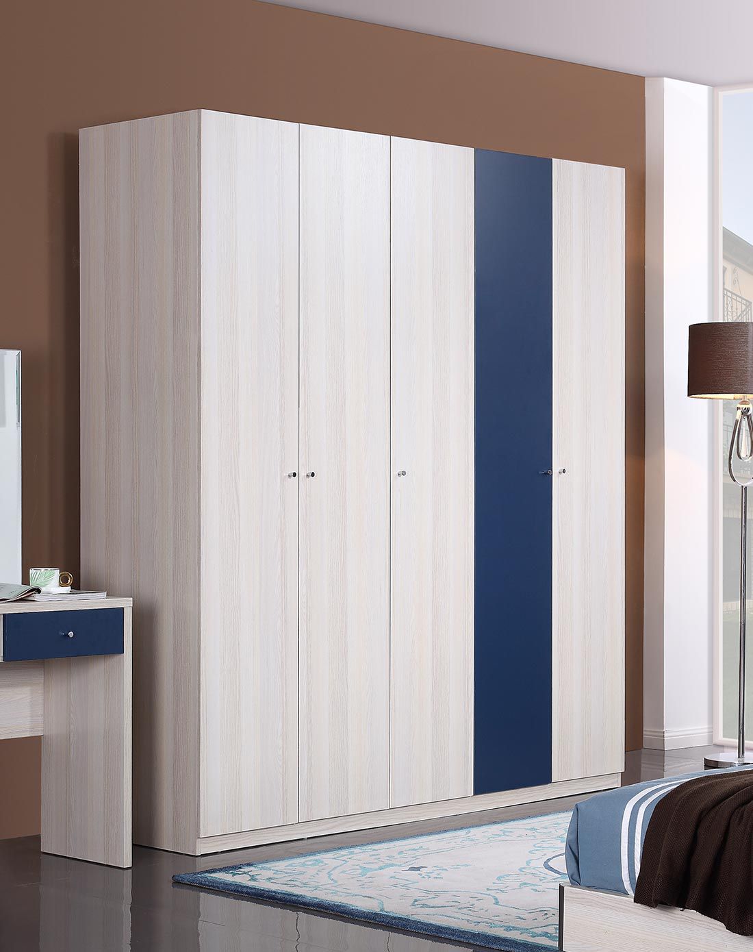 现代简约木质五门衣柜立柜