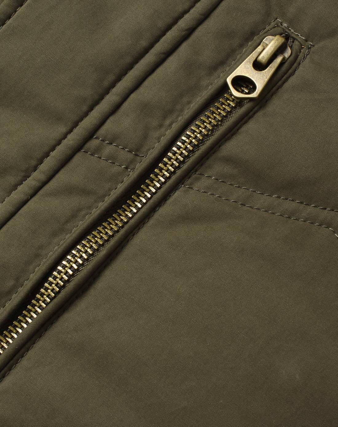 男式灰湖绿呢料相拼连帽休闲中款羽绒服