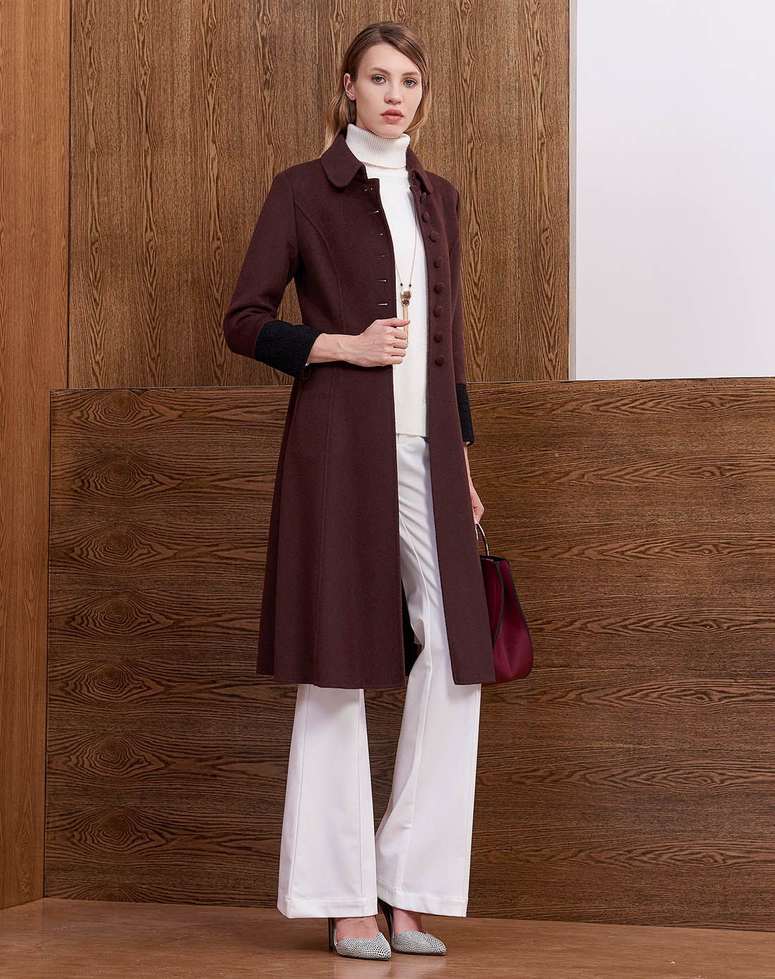 金丽杉红咖色高端时尚大衣