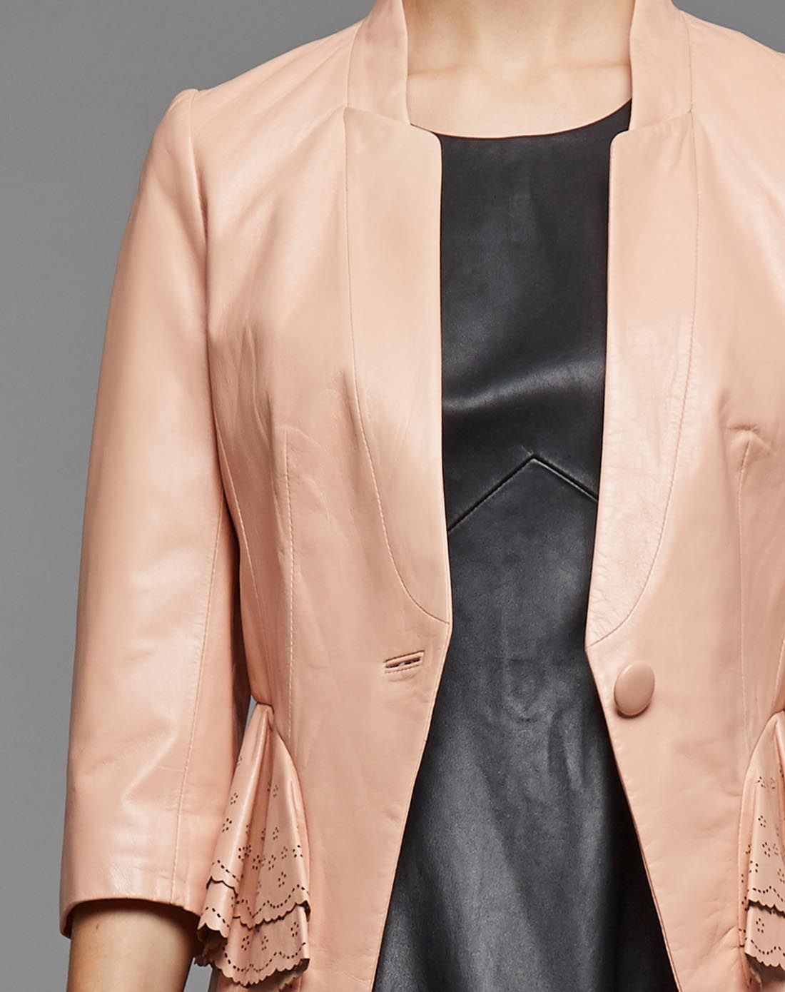 粉红色时尚绵羊皮上衣