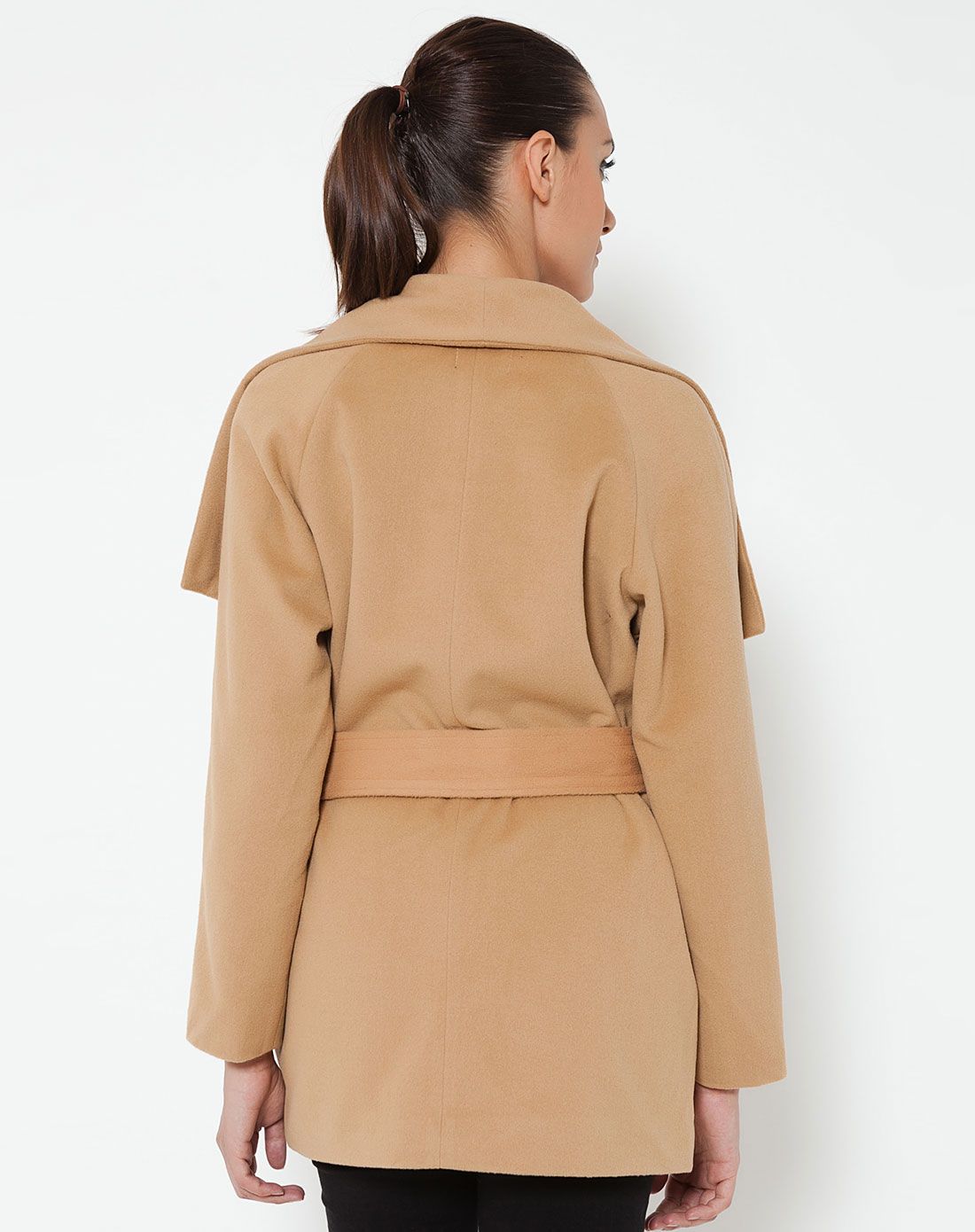 > tantra卡其驼色贵气大方长袖外套