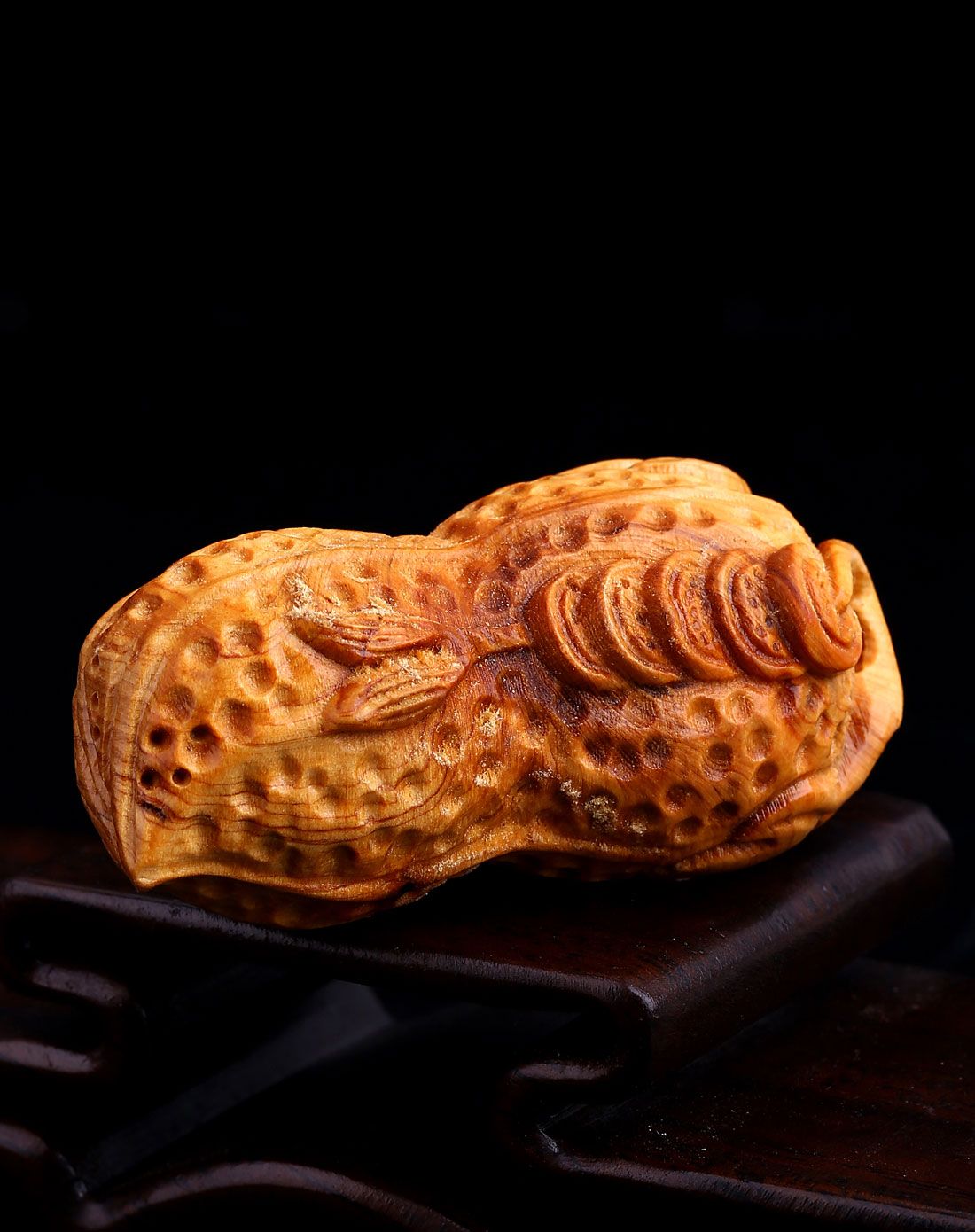 太阳之爱solar love文玩精品专场财运亨通崖柏手把件(花生铜钱)t1508