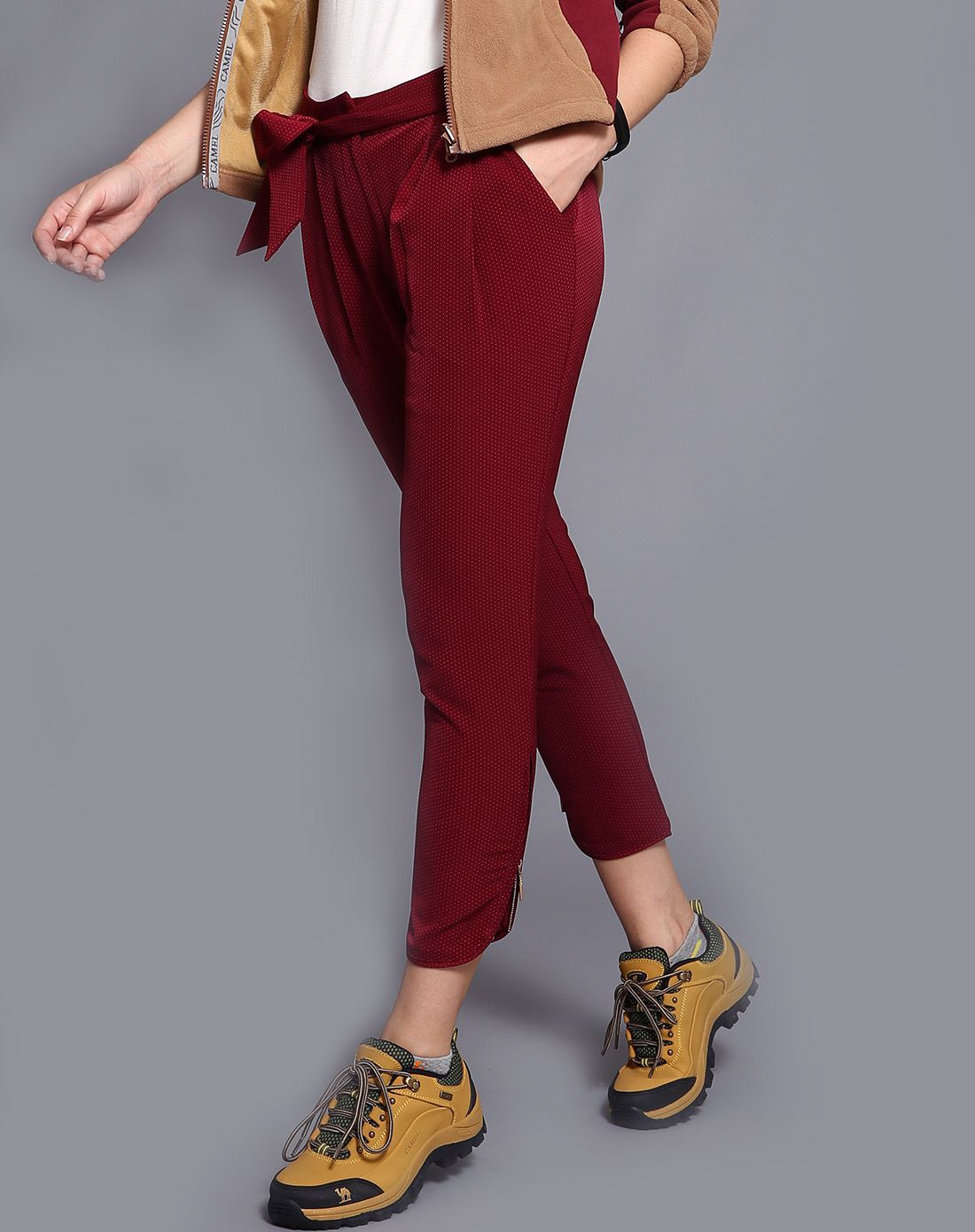 骆驼camel户外女士鞋服专场舒适保暖 女款枣红休闲裤c5ck10462zh_唯品