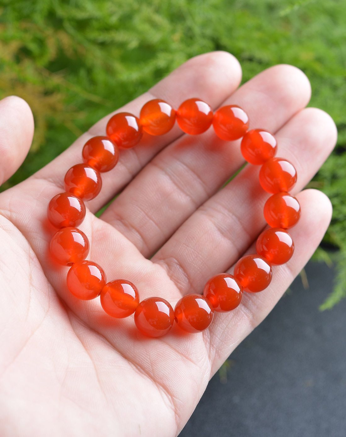 红玛瑙珠子手链