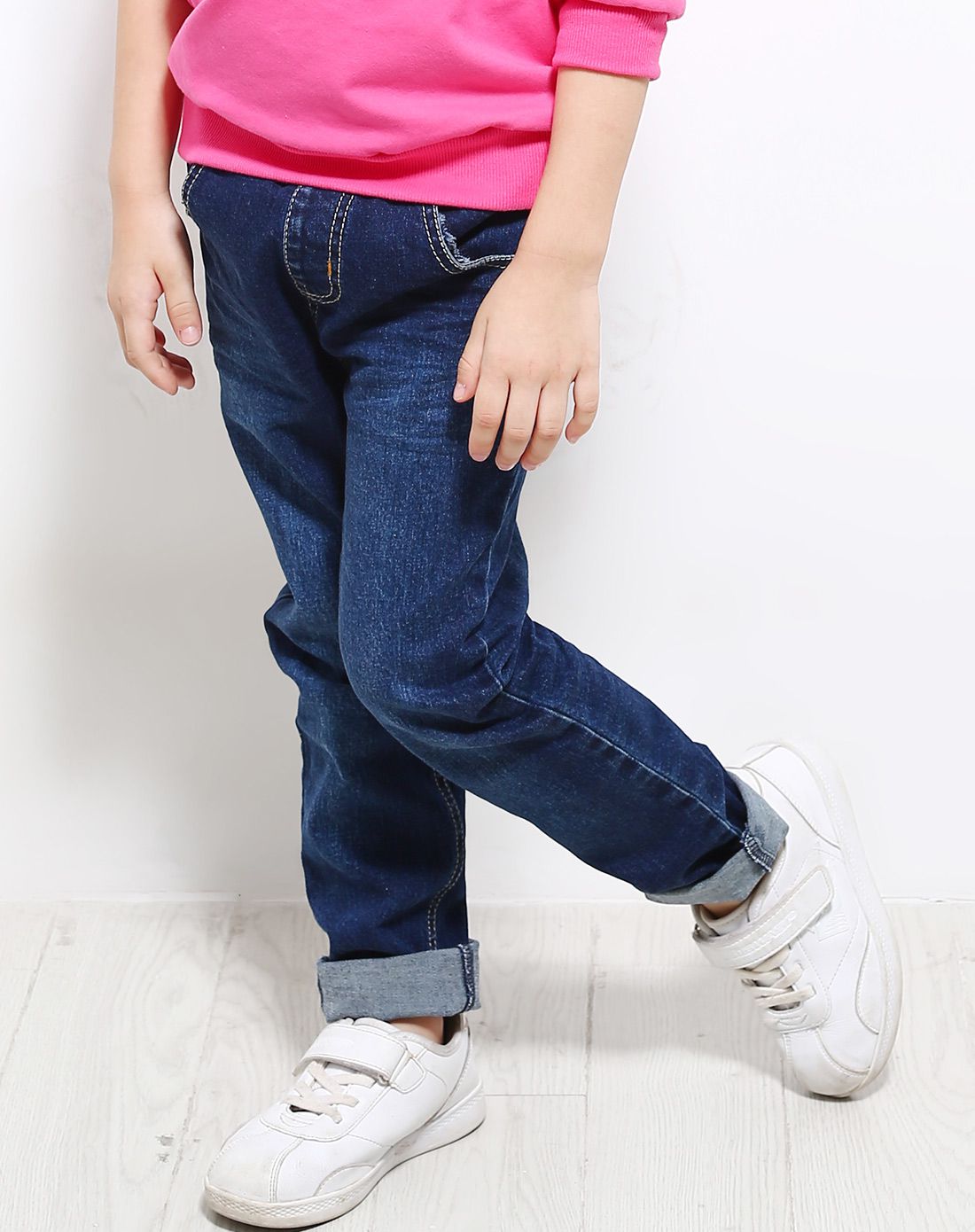 女童蓝色牛仔长裤