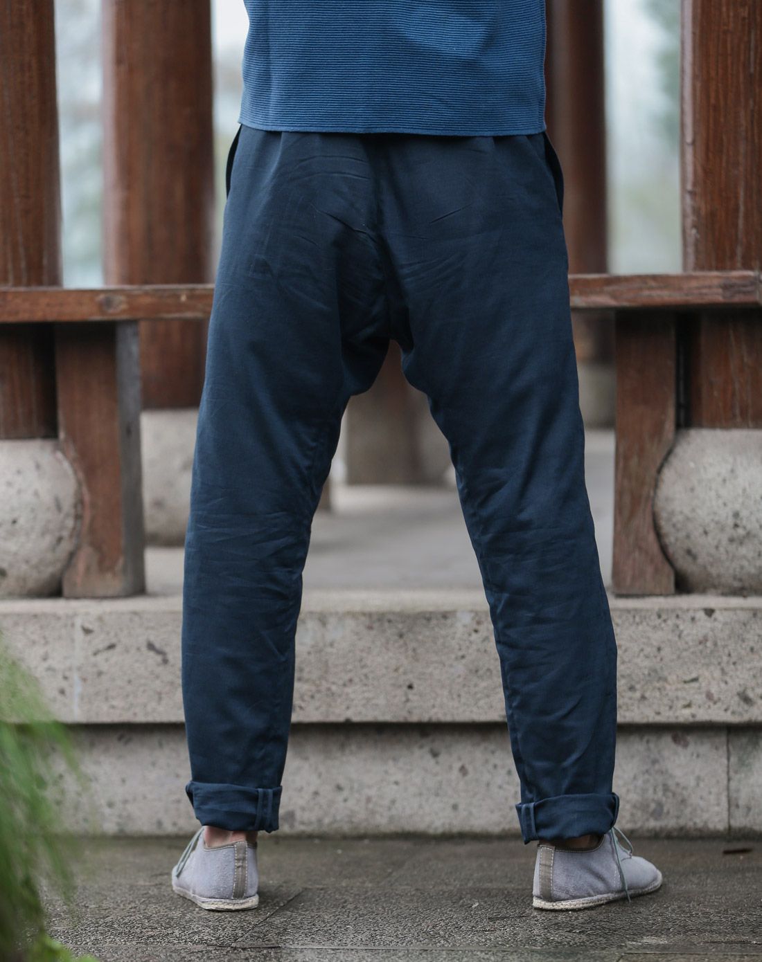 男款藏蓝中腰低裆垮裤休闲裤