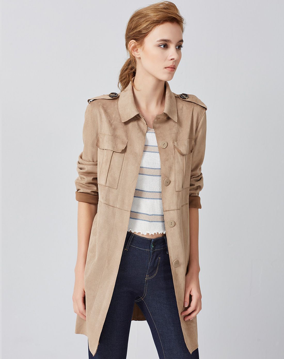 浅卡其色复合麂皮绒英伦风外套