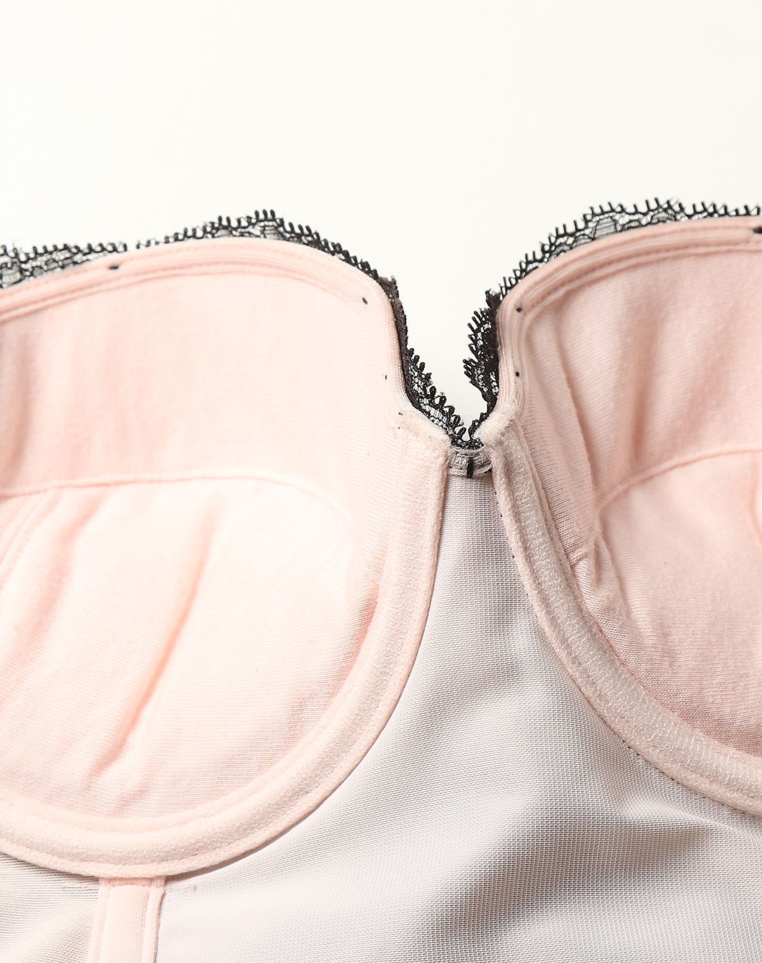 triumph女款黑色性感大方塑身胸衣