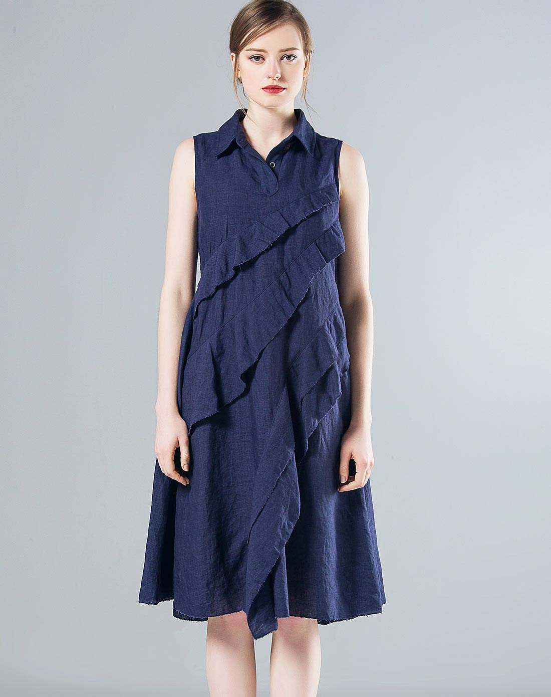 蓝色拼接复古亚麻连衣裙