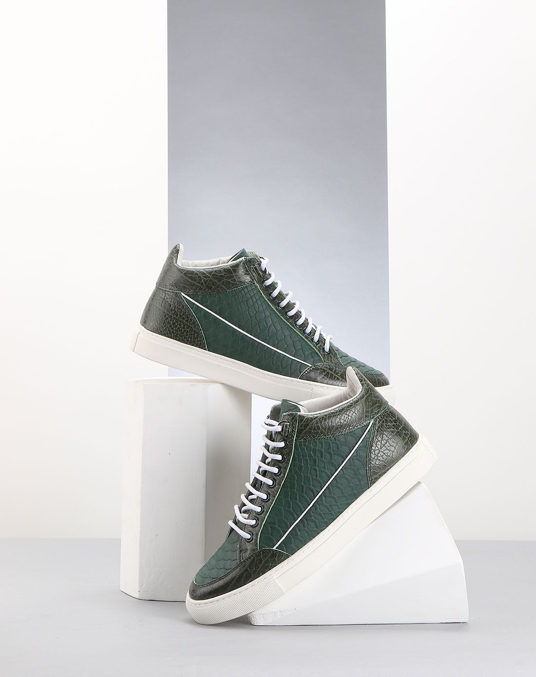 卡丹路cardanro 绿色牛皮革运动休闲波仔鞋