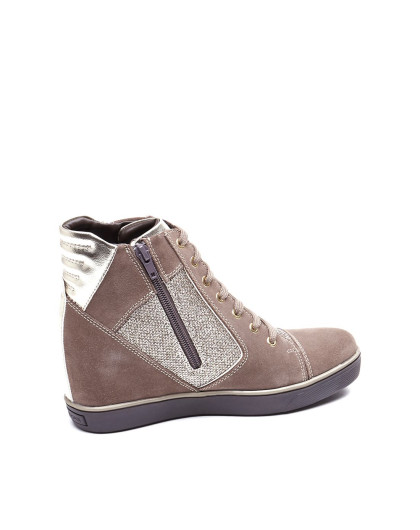 意大利lumberjack男女钜惠鞋靴系列女款驼色反绒皮拼接内增高高帮休闲