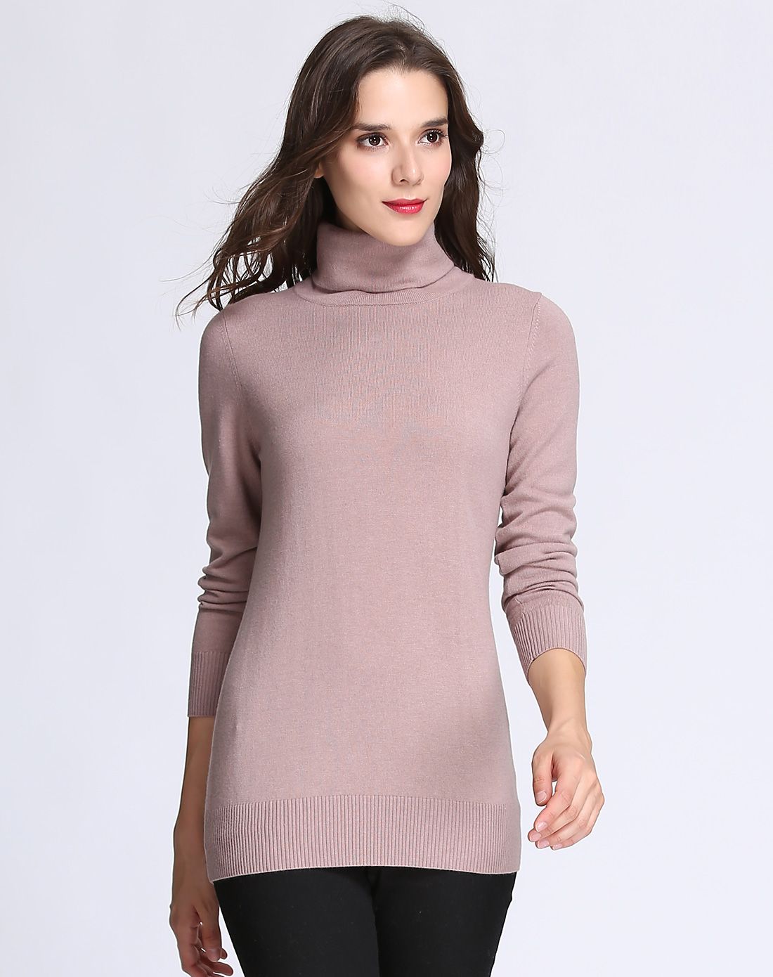 超细美丽诺羊毛浅豆沙色中长款高领套衫