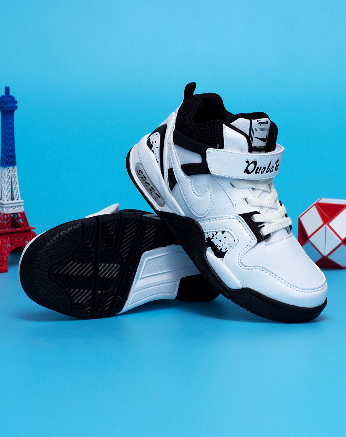 哆啦兔duolatu男女童鞋专场男女童白黑革面高帮运动板鞋d1635360103