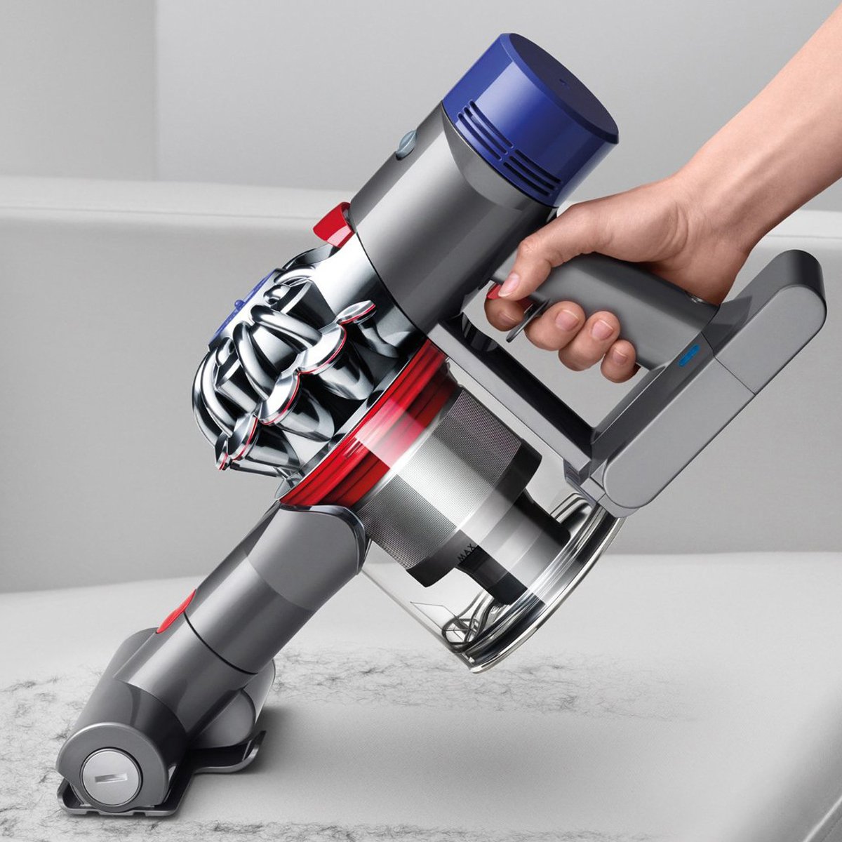 > dyson戴森v8 animal手持无线吸尘器家用吸尘器