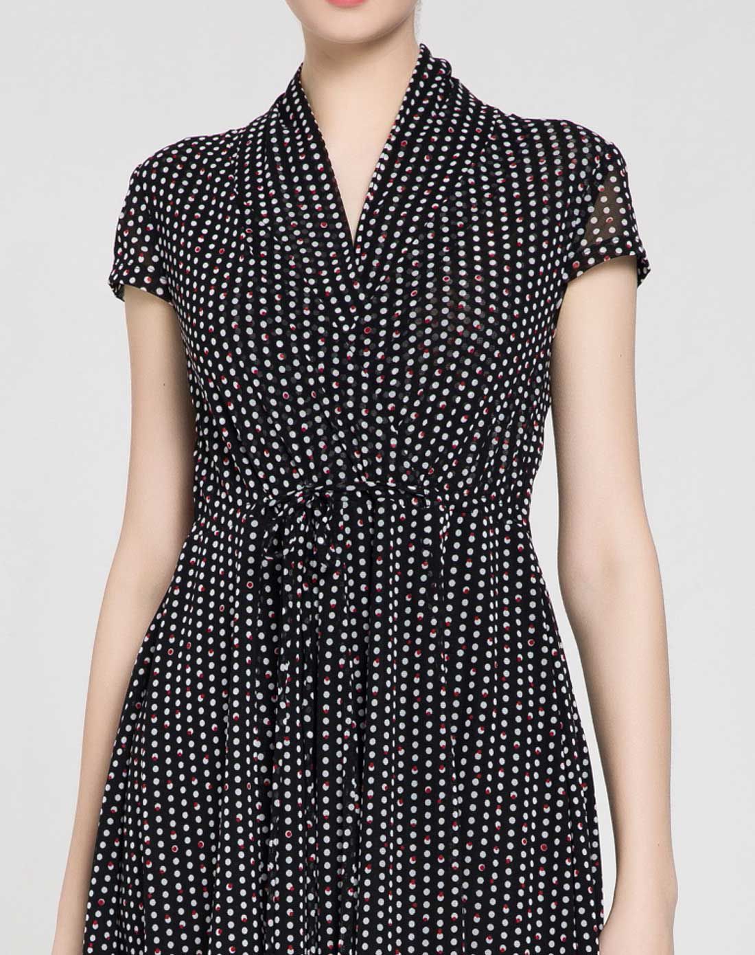 黑色波点优雅连衣裙